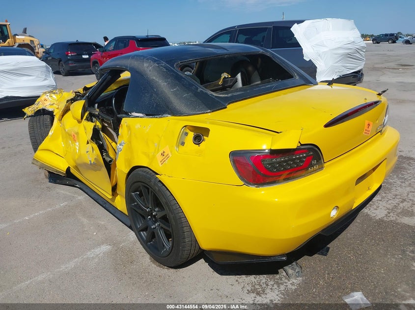 JHMAP11413T005054 2003 HONDA S2000 photo no. 3