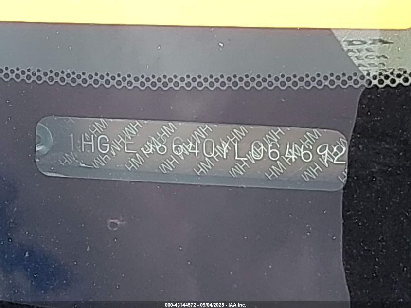 2000 Honda Civic Ex VIN: 1HGEJ8640YL064692 Lot: 43144572