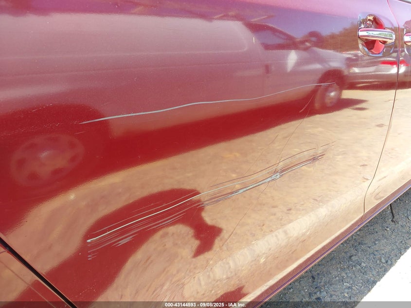 2013 Toyota Sienna Xle V6 7 Passenger Auto Access Seat VIN: 5TDYK3DC2DS352647 Lot: 43144593