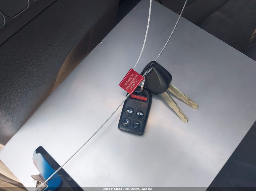 2005 Honda Odyssey Ex-L VIN: 5FNRL38605B049734 Lot: 43144644