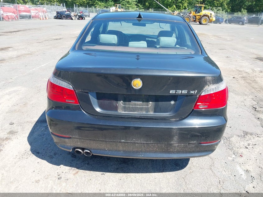 2008 BMW 535Xi VIN: WBANV93558C131242 Lot: 43144988