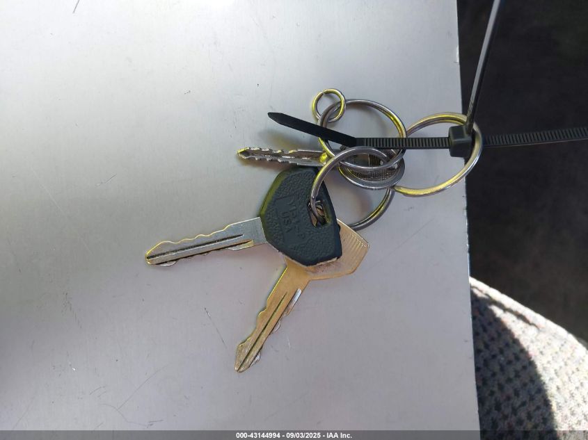 1998 Dodge Ram 1500 St VIN: 1B7HC13Y2WJ183485 Lot: 43144994