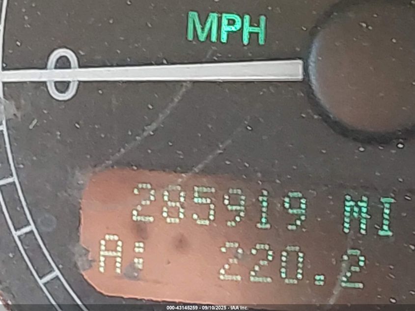 2005 Buick Lacrosse Cxl VIN: 2G4WD532851220132 Lot: 43145259