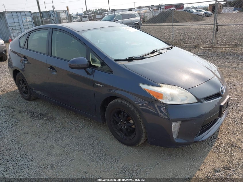 TOYOTA PRIUS THREE