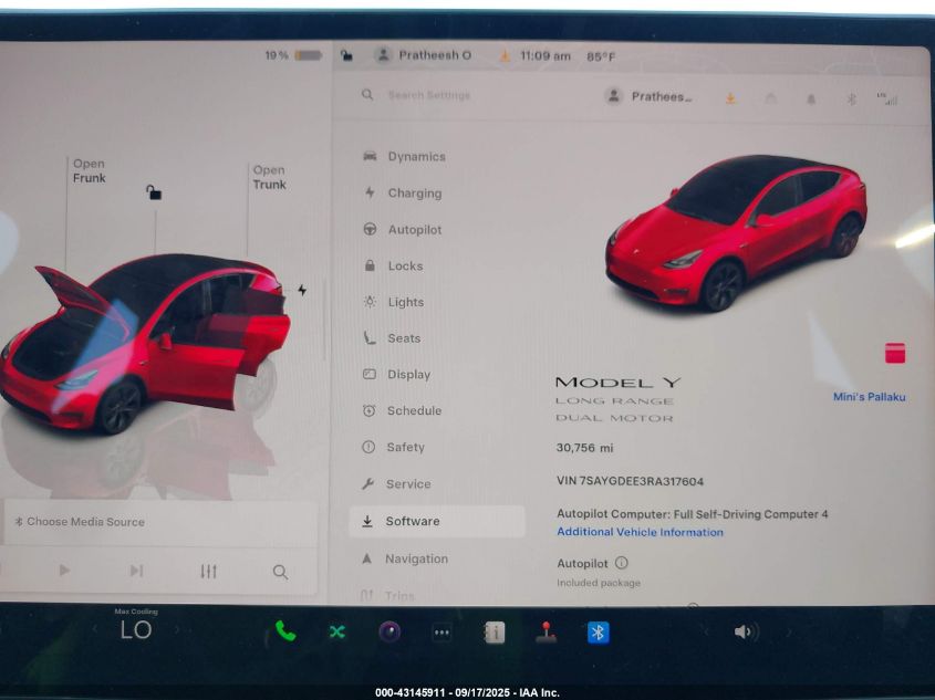 2024 Tesla Model Y Long Range Dual Motor All-Wheel Drive VIN: 7SAYGDEE3RA317604 Lot: 43145911