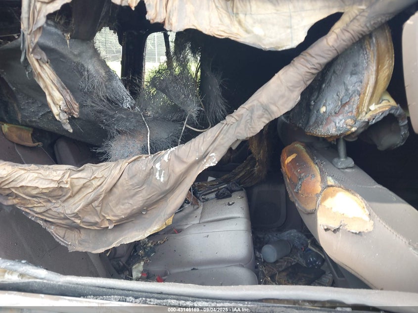 2015 Lexus Gx 460 Luxury VIN: JTJJM7FXXF5096489 Lot: 43146189