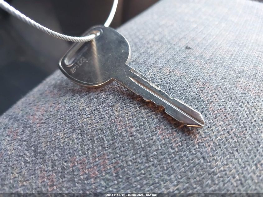 1998 Saturn Sl1 VIN: 1G8ZH5281WZ225865 Lot: 43146708