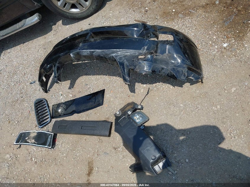 2005 Chrysler Crossfire Limited VIN: 1C3AN69L55X046108 Lot: 43147064