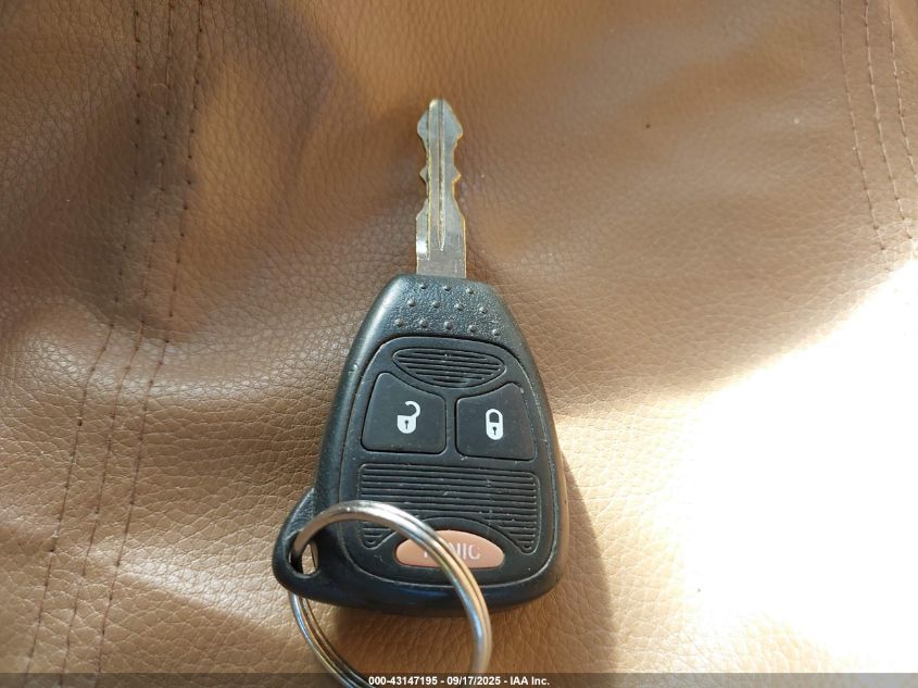 2007 Jeep Compass Sport VIN: 1J8FF47W87D209136 Lot: 43147195