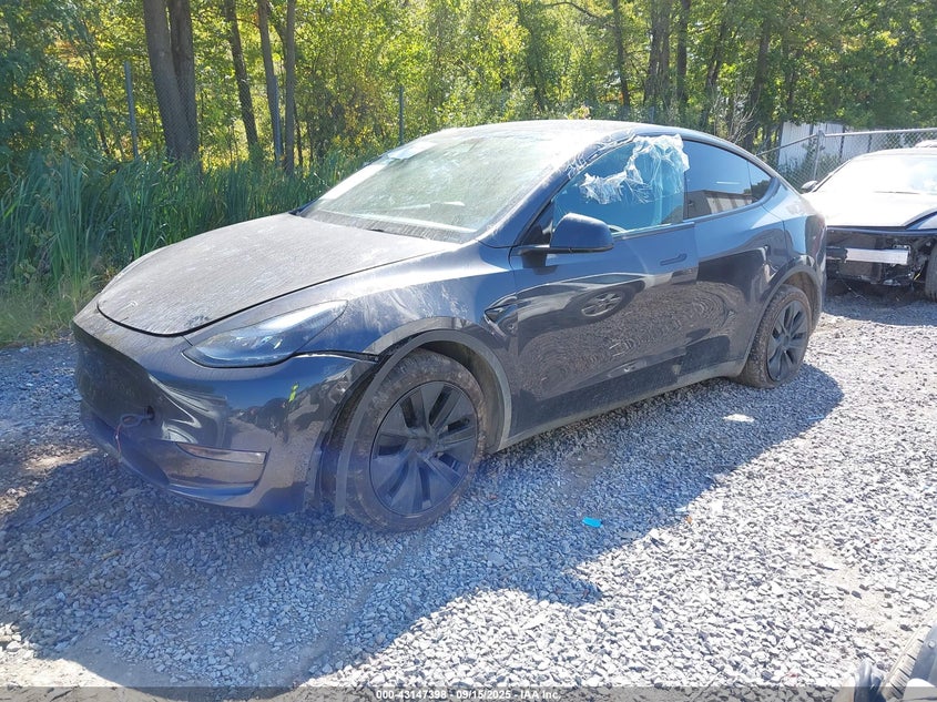 2024 TESLA MODEL Y LONG RANGE DUAL MOTOR ALL-WHEEL DRIVE 7SAYGAEE9RF191251