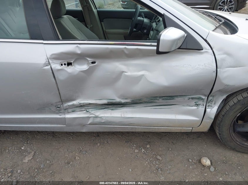 2010 Ford Fusion Se VIN: 3FAHP0HG6AR259518 Lot: 43147683