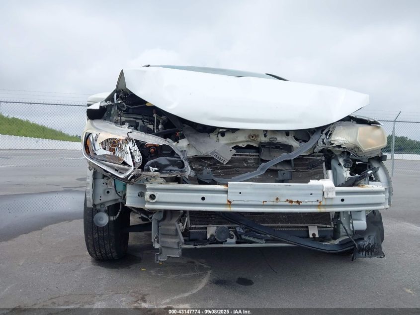 2017 Honda Fit Lx VIN: JHMGK5H55HS021818 Lot: 43147774