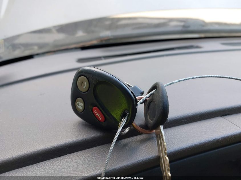 2004 Cadillac Escalade Standard VIN: 1GYEK63NX4R224527 Lot: 43147793