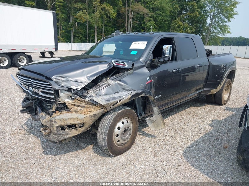 2022 Ram 3500 Laramie 4X4 6'4 Box black truck diesel 3C63RRML3NG314456 photo #3