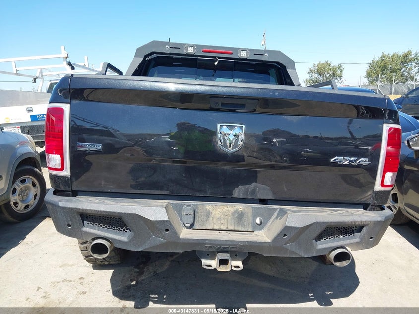 2018 Ram 1500 Laramie 4X4 5'7 Box VIN: 1C6RR7NM1JS353488 Lot: 43147831