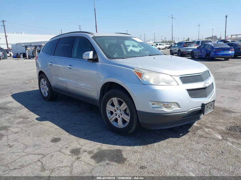 CHEVROLET TRAVERSE 2LT