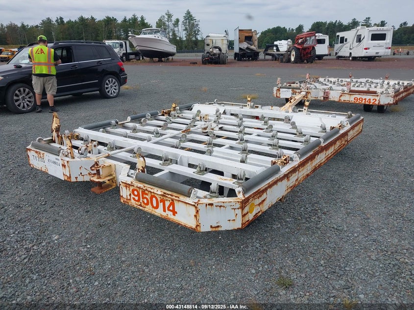 1980 Equipment Gse Cbd2201 white null null 00000000000095014 photo #3