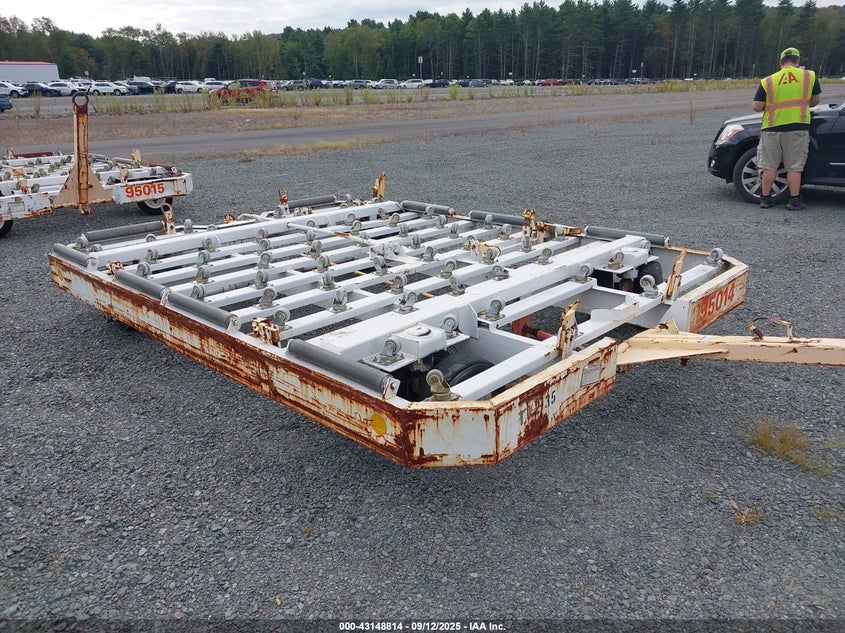 1980 Equipment Gse Cbd2201 white null null 00000000000095014 photo #4