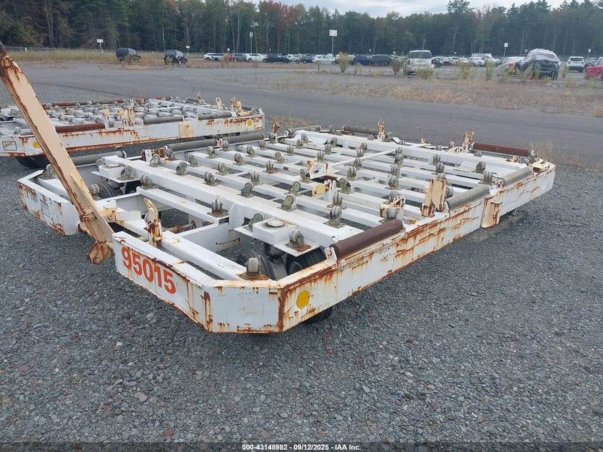 1980 Equipment Gse Cbd2201 white null null 00000000000095015 photo #1