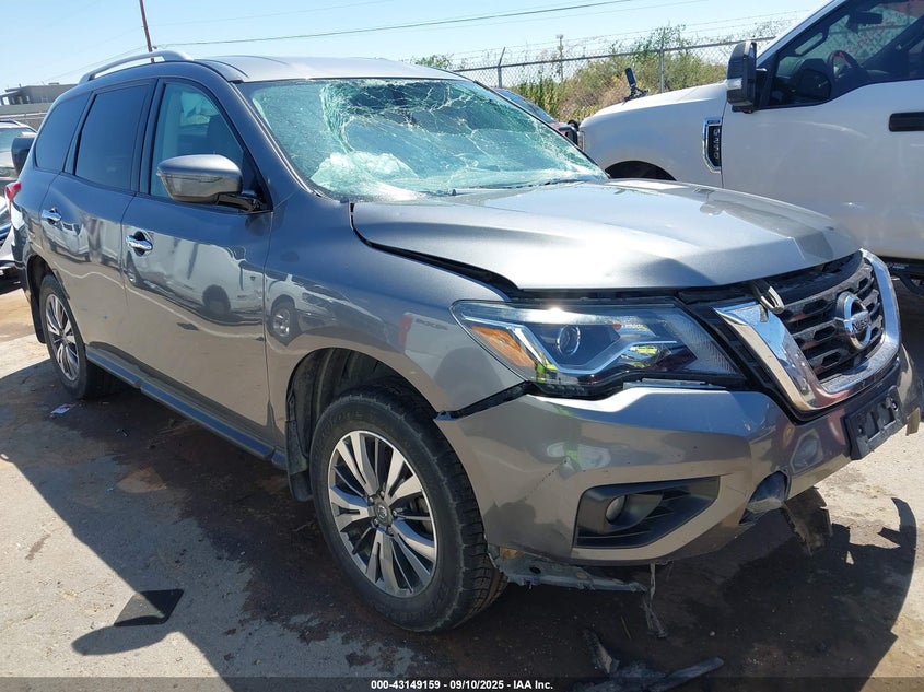 NISSAN PATHFINDER SV 4WD