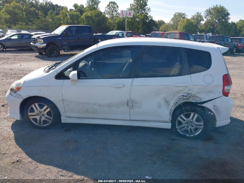 2007 Honda Fit Sport VIN: JHMGD38637S049705 Lot: 43149217