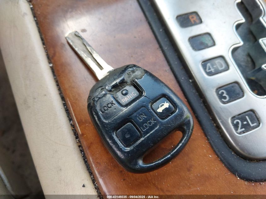 2005 Lexus Es 330 VIN: JTHBA30G055074791 Lot: 43149335