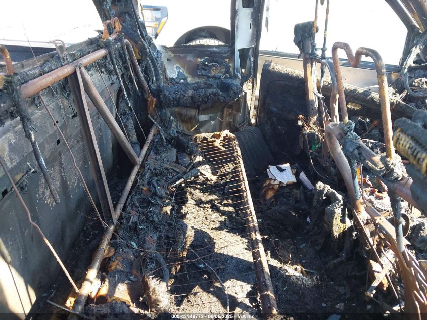 2001 Chevrolet Silverado 1500 Ls VIN: 2GCEC19T411399629 Lot: 43149772