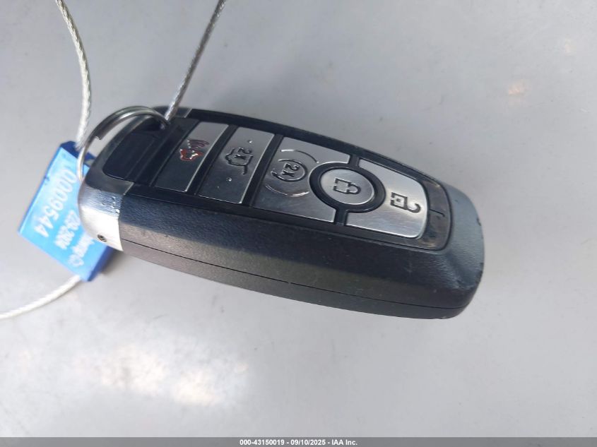 2022 Ford Escape Titanium VIN: 1FMCU9J97NUB98509 Lot: 43150019