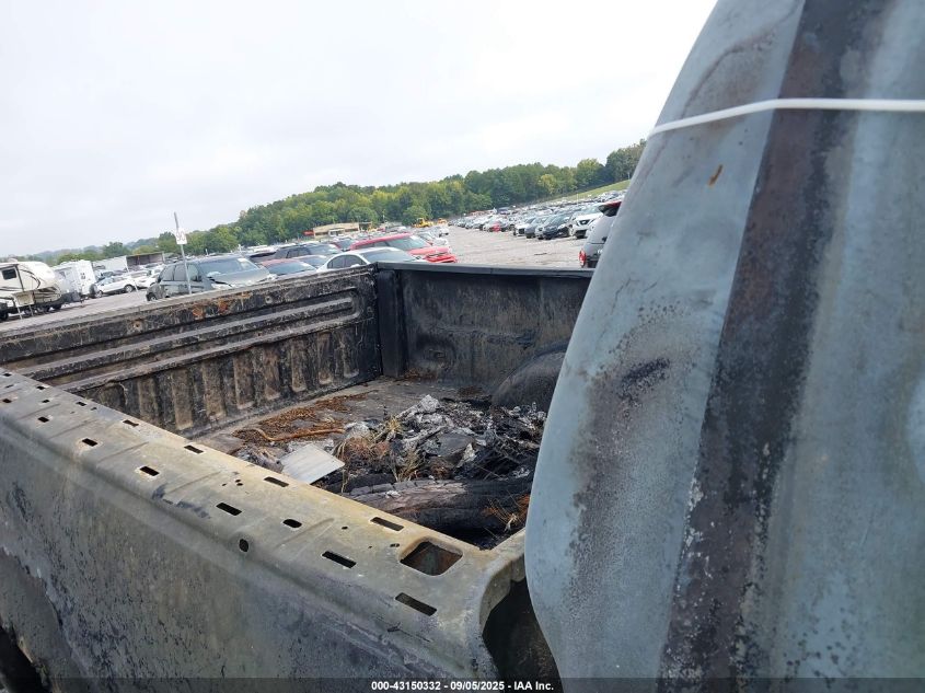 2001 Ford F-150 Xl/Xlt VIN: 1FTZF18281NA18803 Lot: 43150332