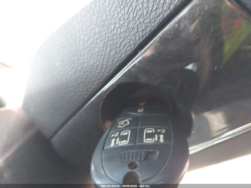 2012 Chrysler Town & Country Touring VIN: 2C4RC1BG2CR251644 Lot: 43150343