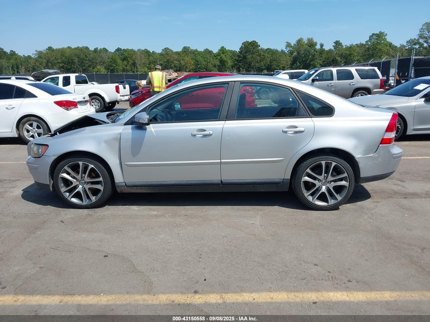 2007 Volvo S40 2.4I VIN: YV1MS382172313179 Lot: 43150558