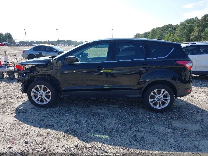 2017 Ford Escape Se VIN: 1FMCU9G95HUA29200 Lot: 43150714