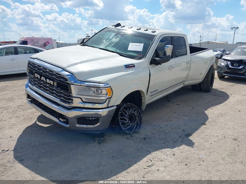 3C63RRRL9NG212636 2022 RAM 3500 photo no. 2