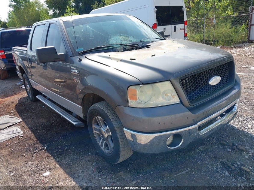 2006 Ford F-150 Xlt 1FTRW12W06FA39996 photo #1