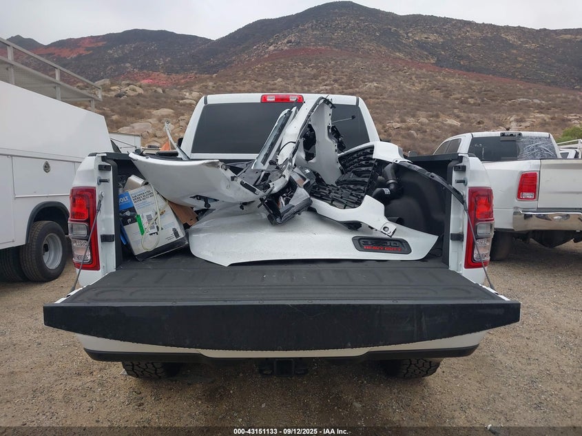 2024 Ram 3500 Big Horn 4X4 6'4 Box VIN: 3C63R3DL5RG346750 Lot: 43151133