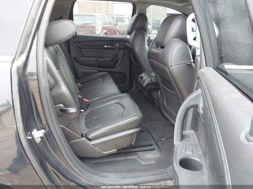 2015 CHEVROLET TRAVERSE auction photo 8