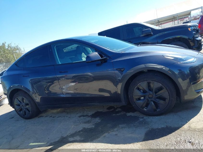 2024 Tesla Model Y Long Range Dual Motor All-Wheel Drive VIN: 7SAYGDEEXRF161757 Lot: 43151437