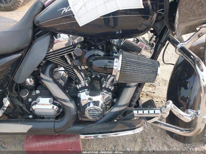 2013 Harley-Davidson Fltrx Road Glide Custom VIN: 1HD1KHM16DB695769 Lot: 43151522