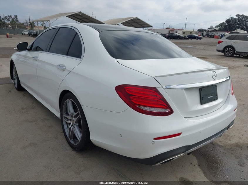 2017 Mercedes-Benz E 300 white sedan gasoline WDDZF4JB1HA177407 photo #4