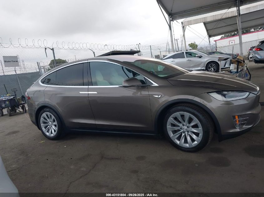 2016 Tesla Model X 60D/70D/75D/90D VIN: 5YJXCAE26GF006550 Lot: 43151804