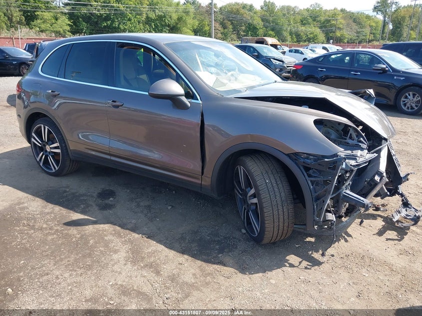 2012 PORSCHE CAYENNE auction photo 1