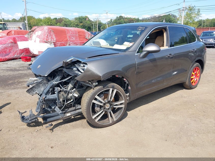 2012 PORSCHE CAYENNE auction photo 2