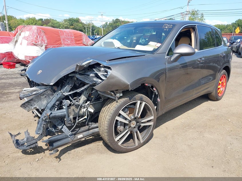 2012 PORSCHE CAYENNE auction photo 6