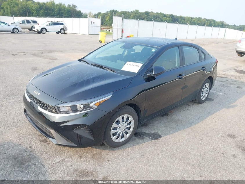 2024 KIA FORTE auction photo 2