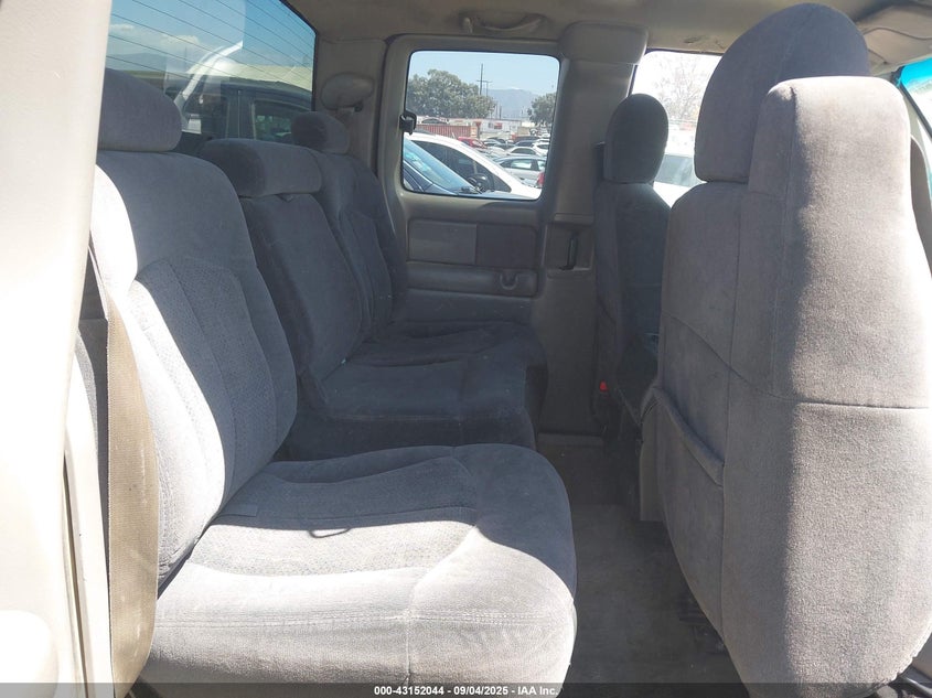 2001 Chevrolet Silverado 1500 Lt VIN: 2GCEC19T311133695 Lot: 43152044