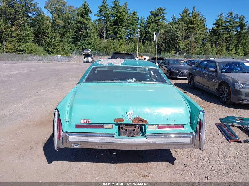 1976 Cadillac Deville VIN: 6D47S6Q228829 Lot: 43152050