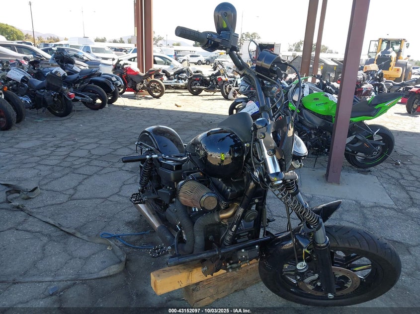 2017 Harley-Davidson Fxdls black null gasoline 1HD1GS813HC313769 photo #1