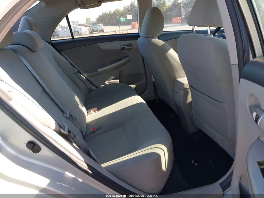 2013 TOYOTA COROLLA LE - 2T1BU4EE7DC069613