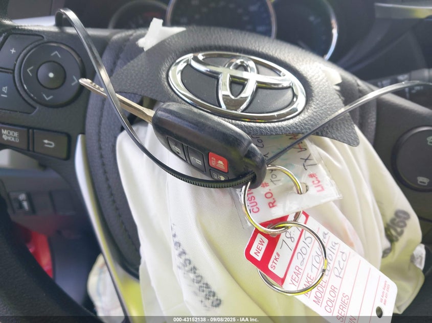 2015 TOYOTA COROLLA LE - 5YFBURHE5FP233453