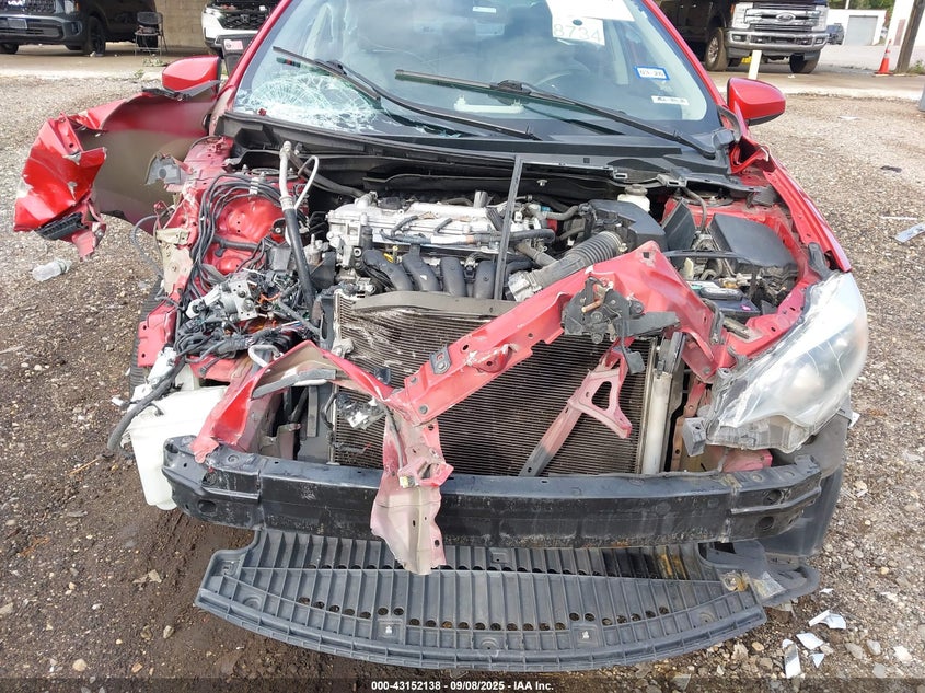 2015 TOYOTA COROLLA LE - 5YFBURHE5FP233453